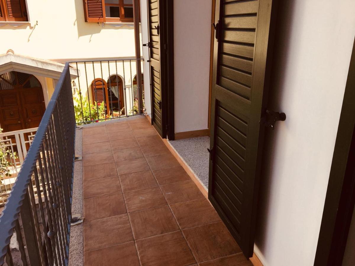Cav Mameli Aparthotel Dorgali Bagian luar foto
