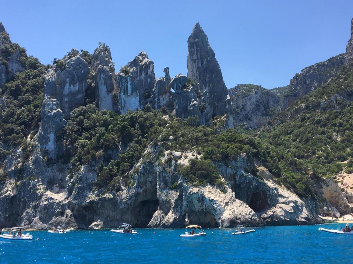 Cav Mameli Aparthotel Dorgali Bagian luar foto
